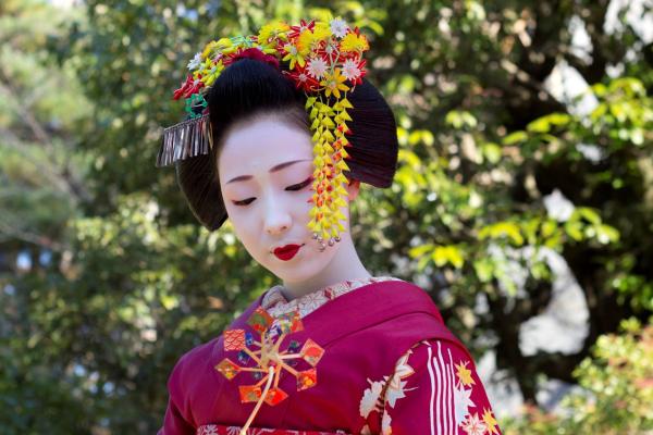JAPON - ENTRE TRADITION ET MODERNITE