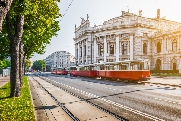 VIENNE - TRAMWAY ELECTRIQUE 